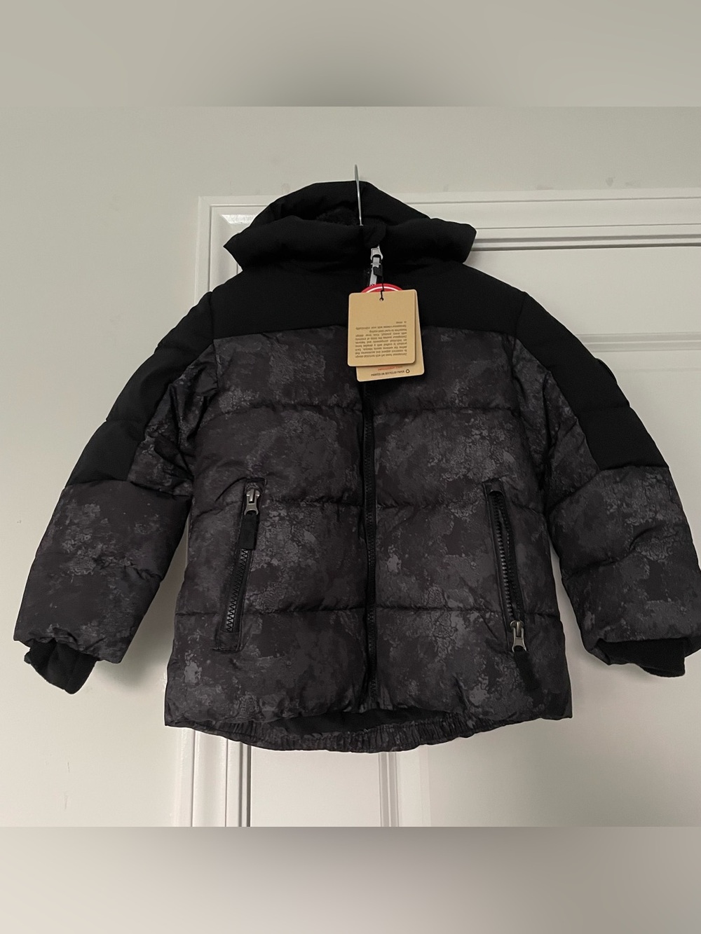 Zeroxposur Boys Winter Puffer Jacket Size XS (4/5) NEW Black Camo Hooded